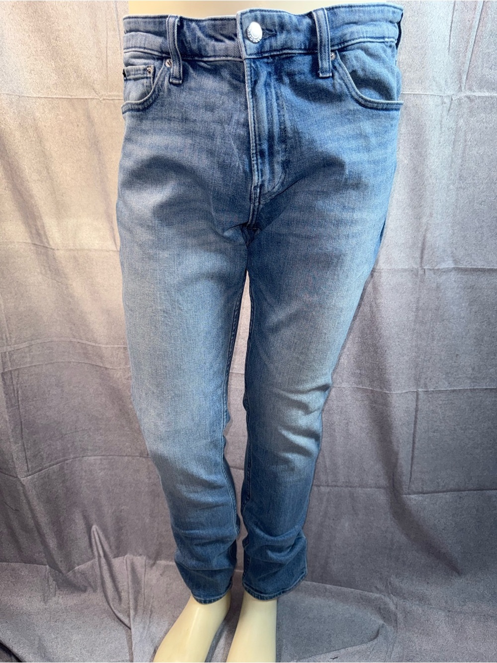 1863-Calvin Klein Jeans Men's Slim Fit Light Blue Denim